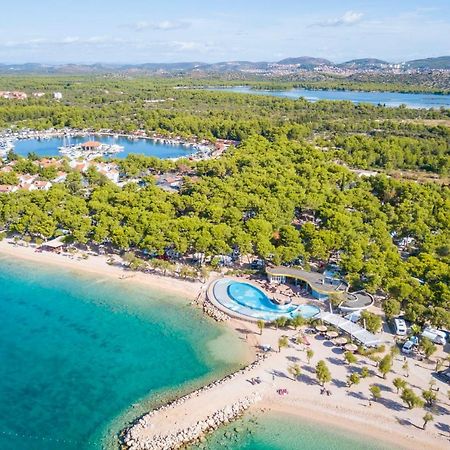 Mobile Homes Solaris Vacanceselect Šibenik Exteriör bild