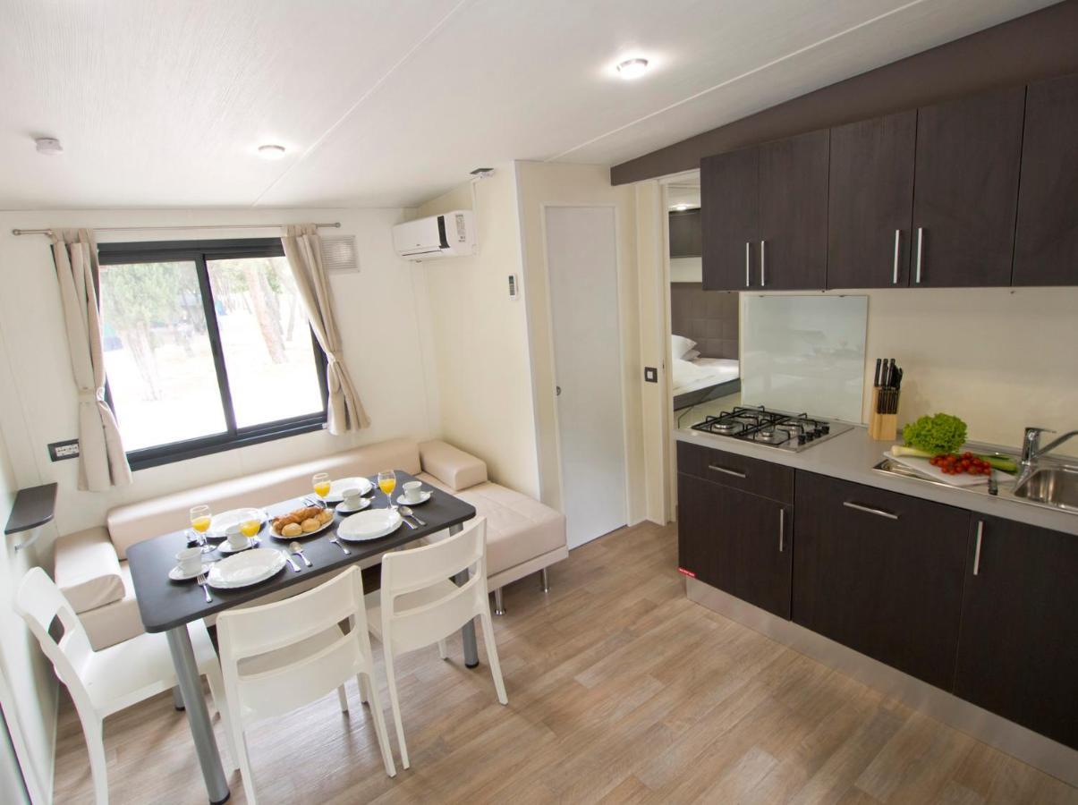 Mobile Homes Solaris Vacanceselect Šibenik Exteriör bild